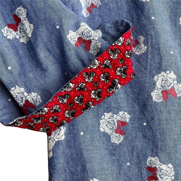 Disney Parks Rose Print Button Up Minnie Mouse Shirt Size L 100% Cotton - Picture 3 of 6